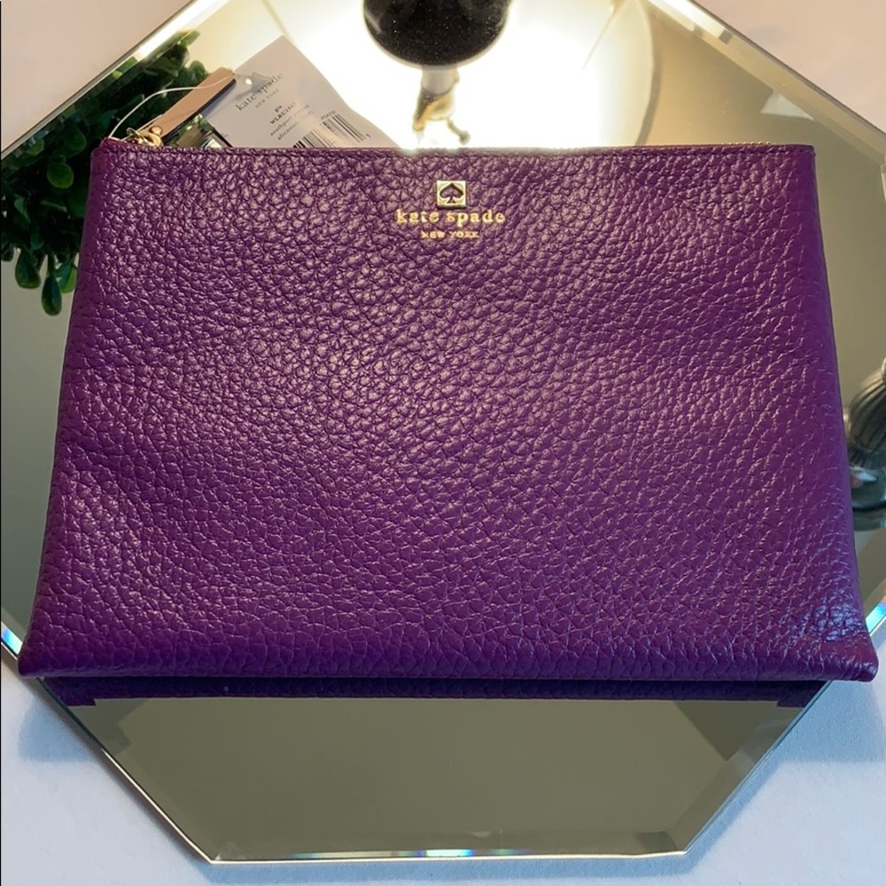 Kate Spade Southport Avenue Logo Gia Clutch
